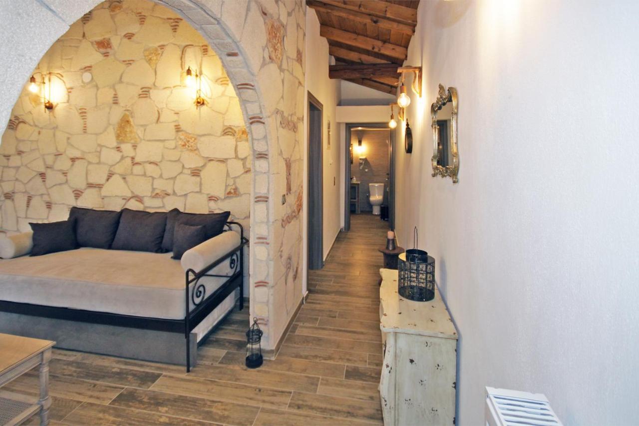 Patiria House *