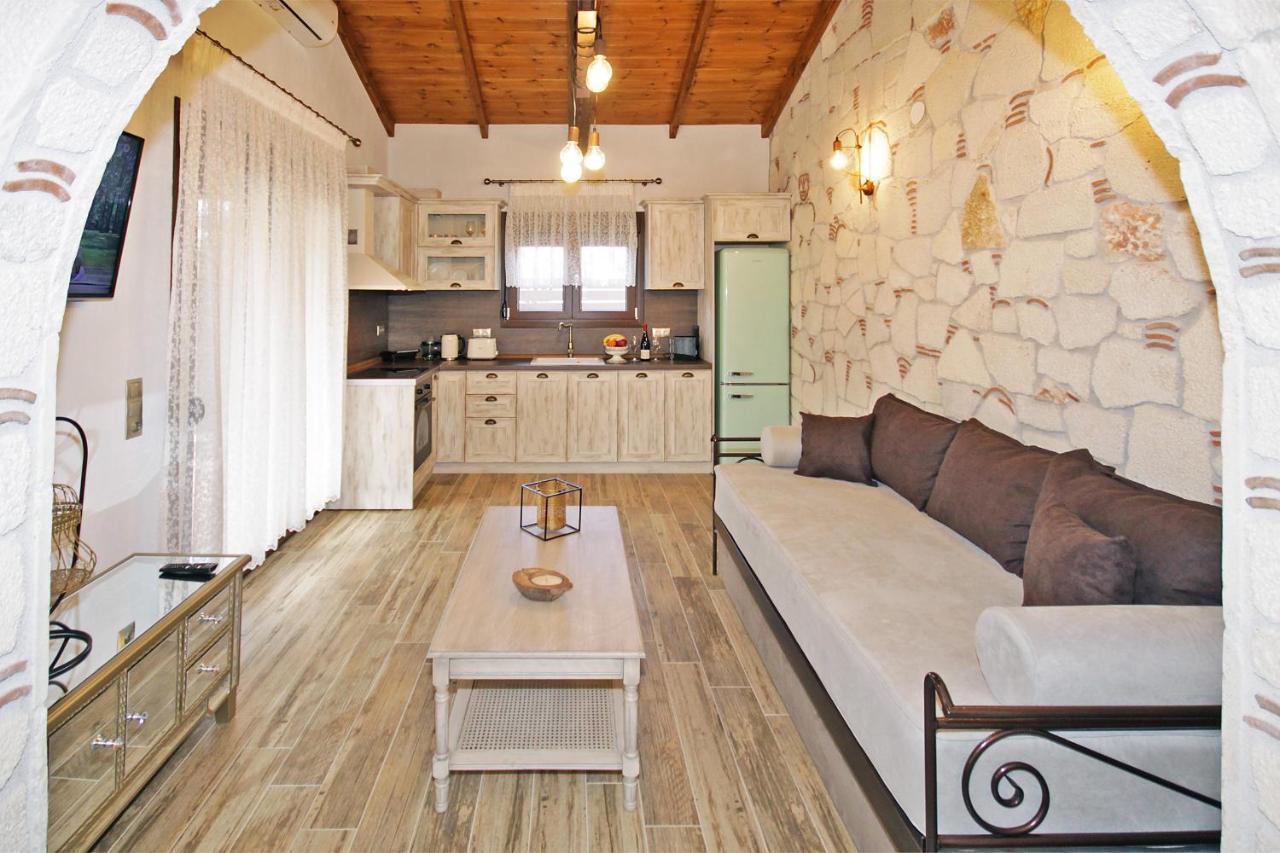 Villa Patiria House Ormos Panagias