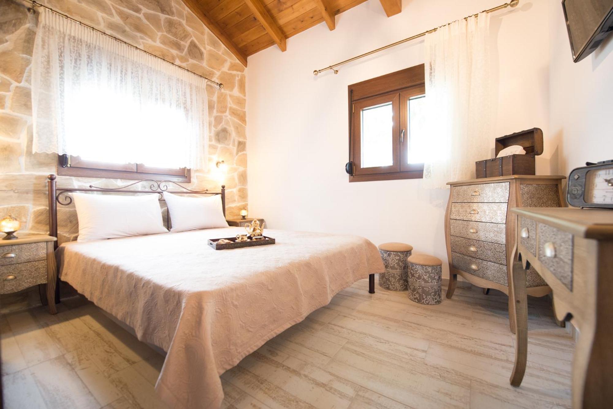 Patiria House *