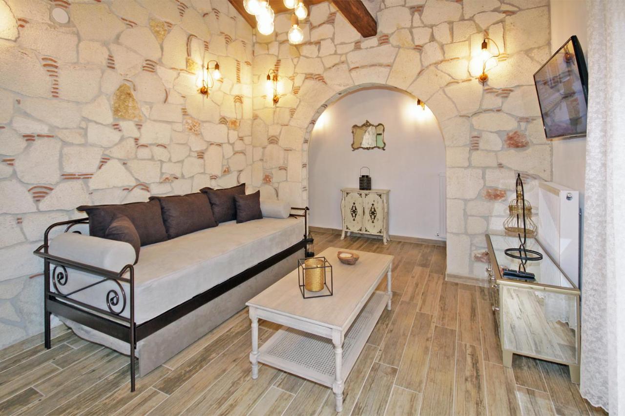 Patiria House *